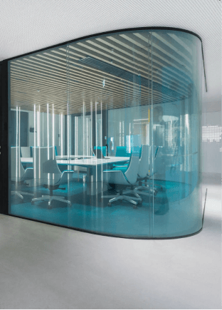 Light-filled spaces with controlled acoustic comfort